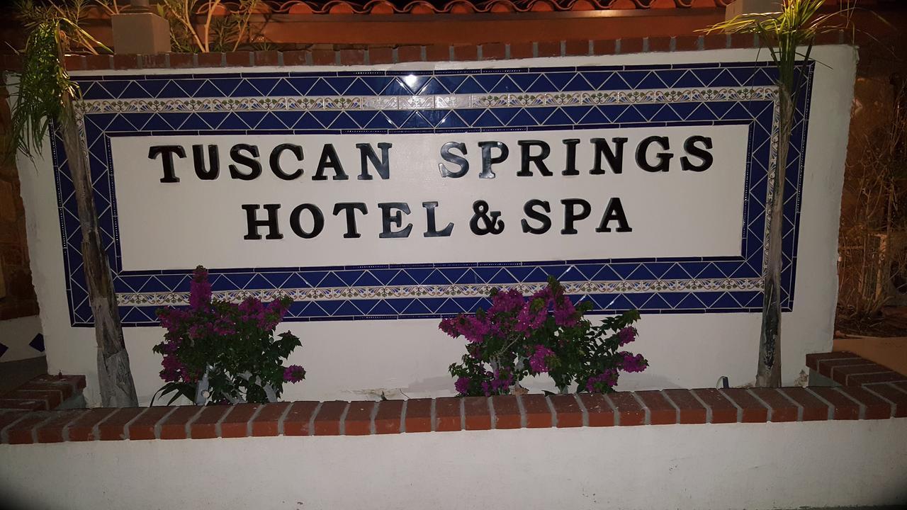 Tuscan Springs Hotel & Spa Desert Hot Springs Exterior photo